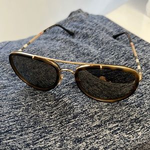 MINT condition Burberry Sunglasses